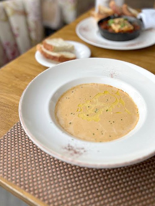 antonella-restaurante-bisque-de-langosta-guatemala