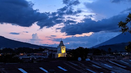 Aqua_Antigua_Guatemala