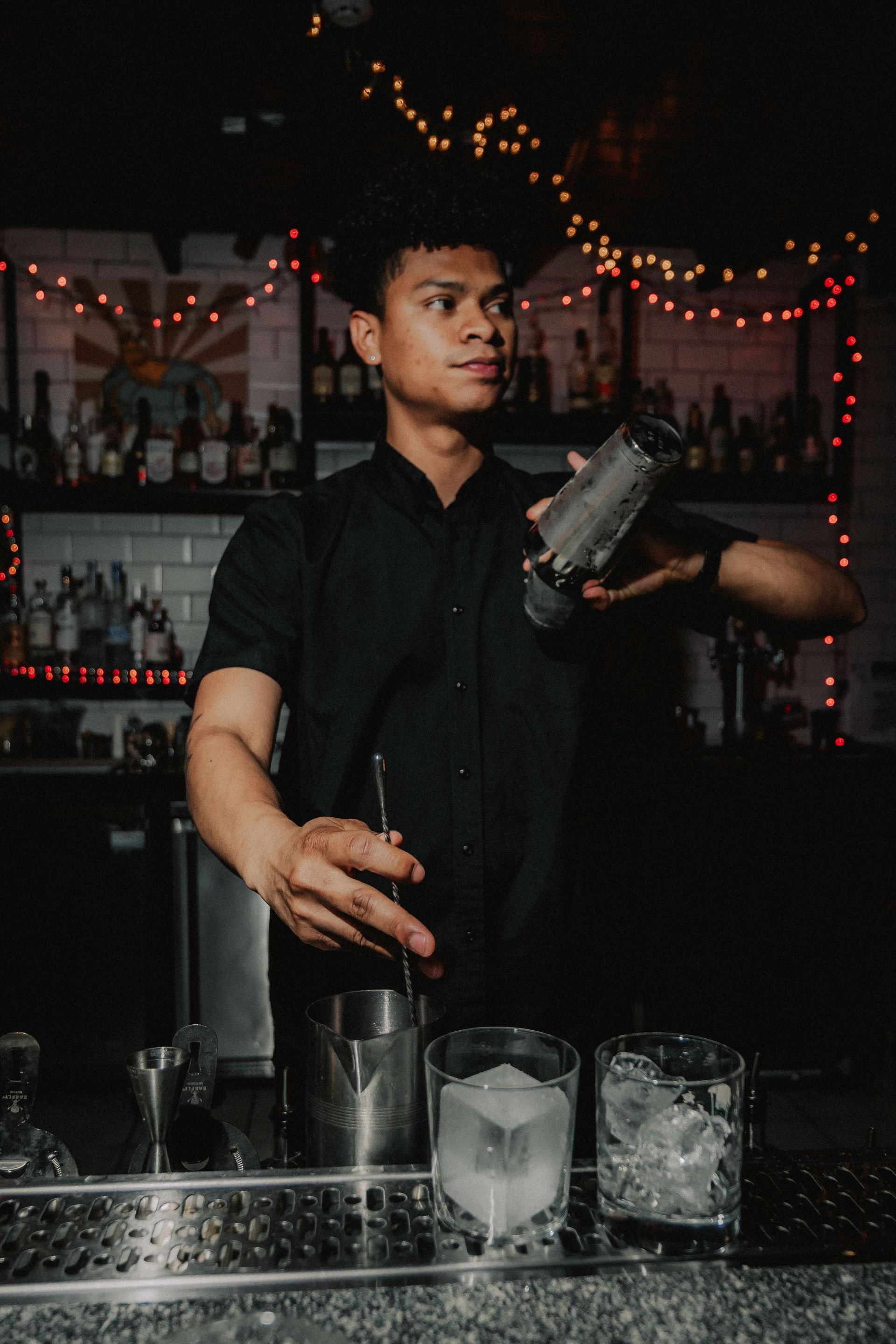 Jeriel Watson de Amano Bar en Ciudad de Panamá, Panamá