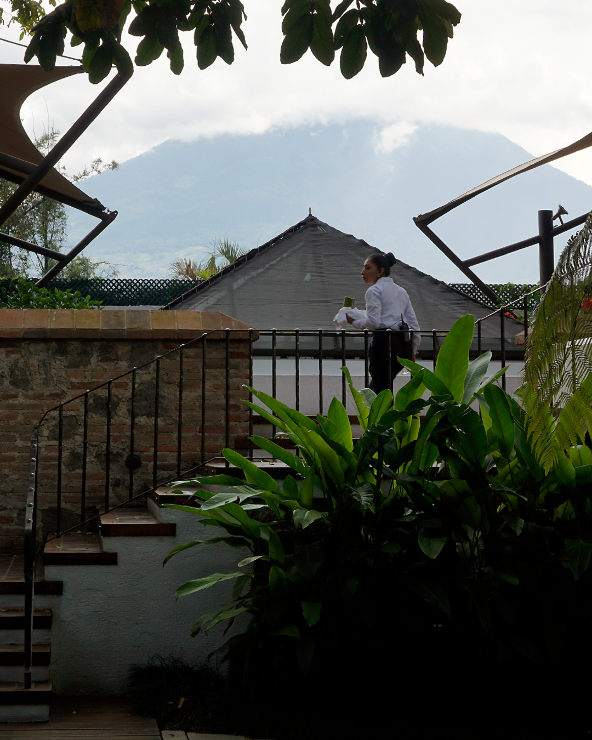 Volcán de Agua desde Hotel Casa Santo Domingo