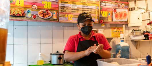 Pupuseria-Los-Cheritos-Carretera-a-El-Salvador-Ciudad-Guatemala-Pupusas-Restaurante-Salvadoreno-3.jpg