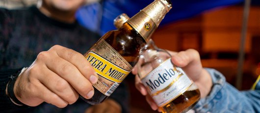 Pupuseria-San-Judas-Tadeo-Donde-La-Nena-Zona-11-Ciudad-Guatemala-Pupusas-Restaurante-Salvadoreno-Cerveza-Modelo-1.jpg