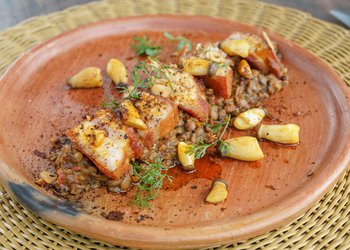 Receta-Chef-Sergio-Diaz-Sublime-San-Roman-Lentejas-Pork-Belly-11.jpg