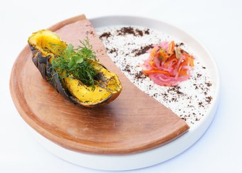 Receta-Chef-Sergio-Diaz-Sublime-San-Roman-guicoy-con-encurtidos-de-chile-y-aceitunas-4.jpg