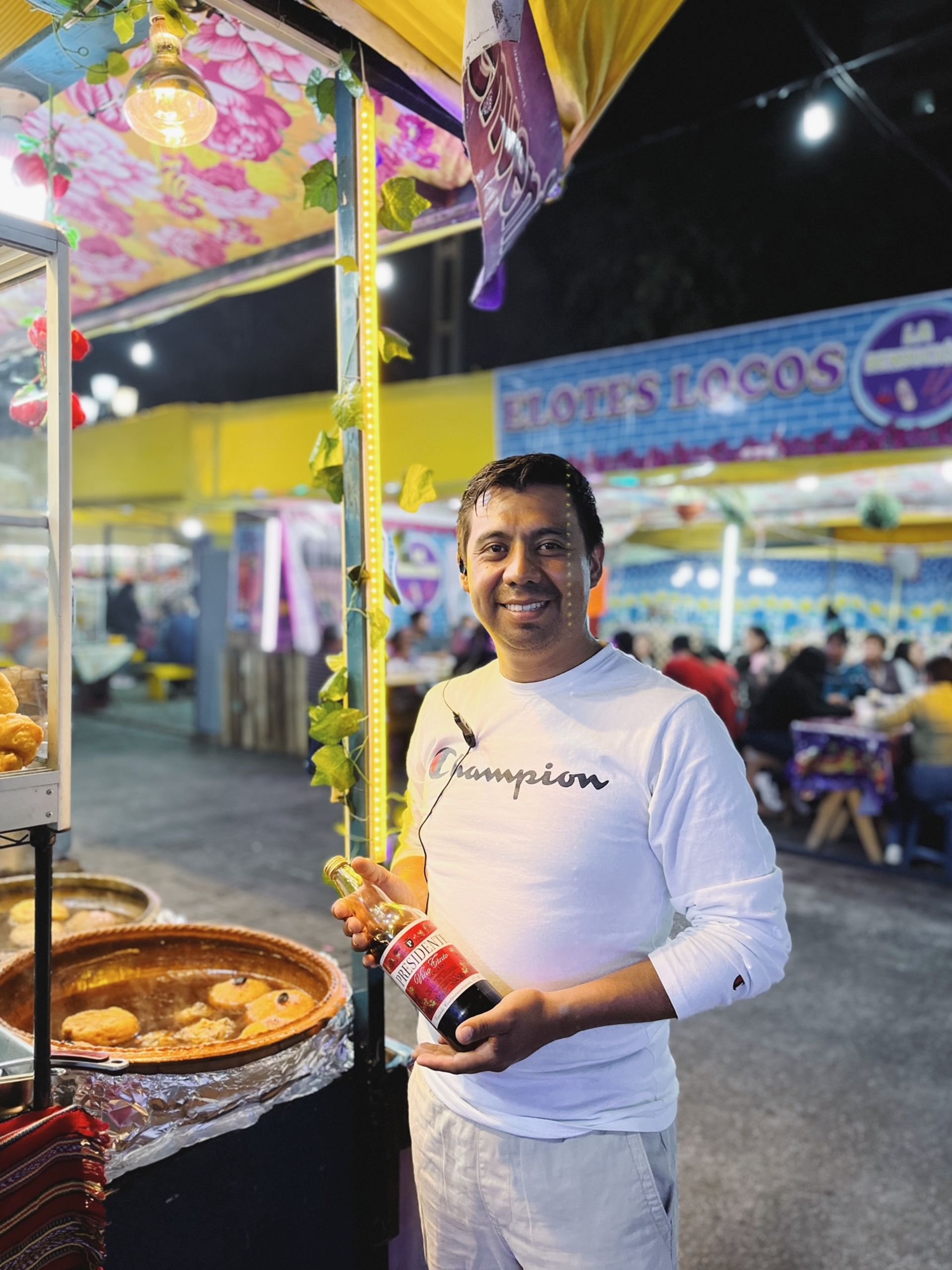 Michael Mazariegos del puesto La Bendición en Plaza de la Constitución - Zona 1