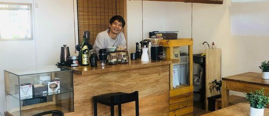 cafeteria-arbol-coffee-en-antigua-guatemala