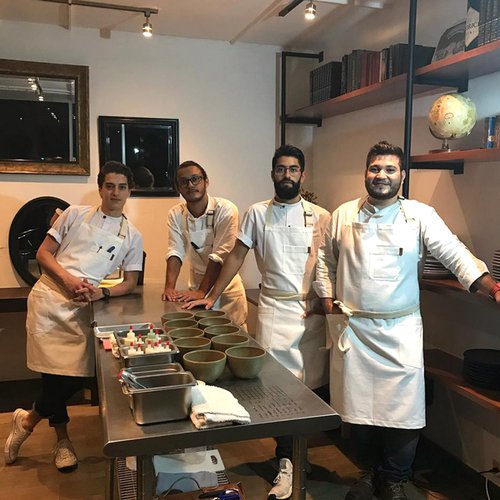 Chef-Roberto-Alas-5-El-Salvador-Guatemala