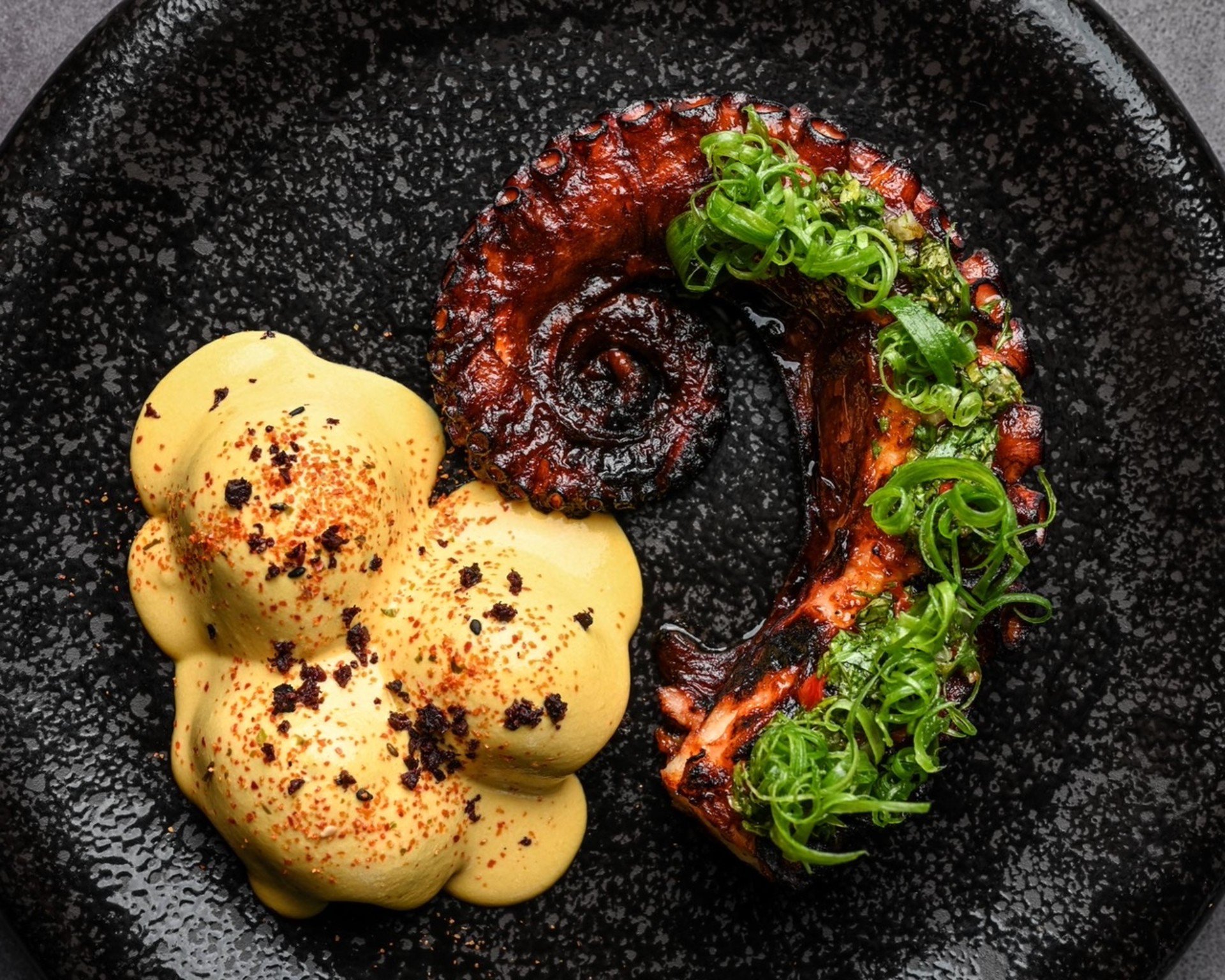 restaurante-lima-nikkei-pulpo-al-carbón-panamá