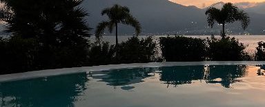 piscinaatardecer_kula_guatemala